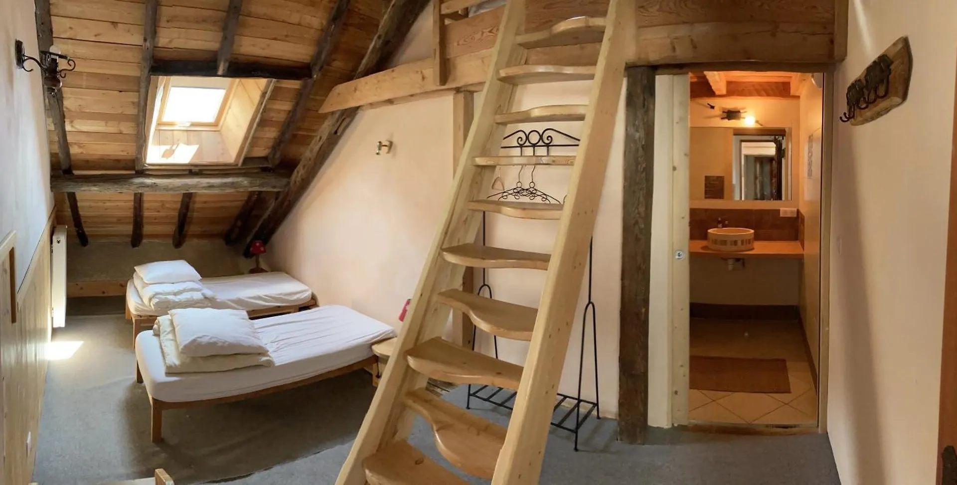 Hostel Gite Le Moulin Papillon L'Argentiere-la-Bessee