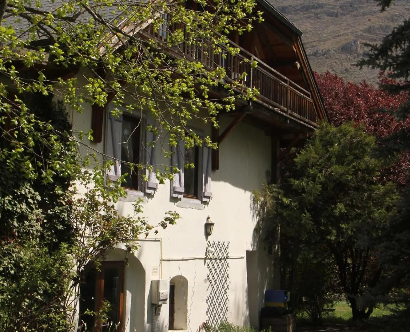 Gite Le Moulin Papillon L'Argentiere-la-Bessee Hostel